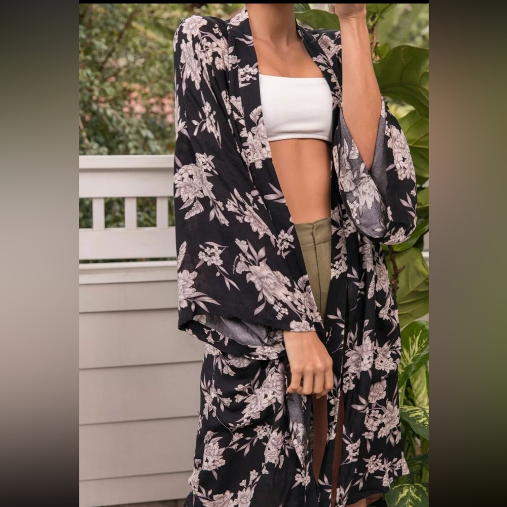 Spiritual Gangster Maya Black Kimono